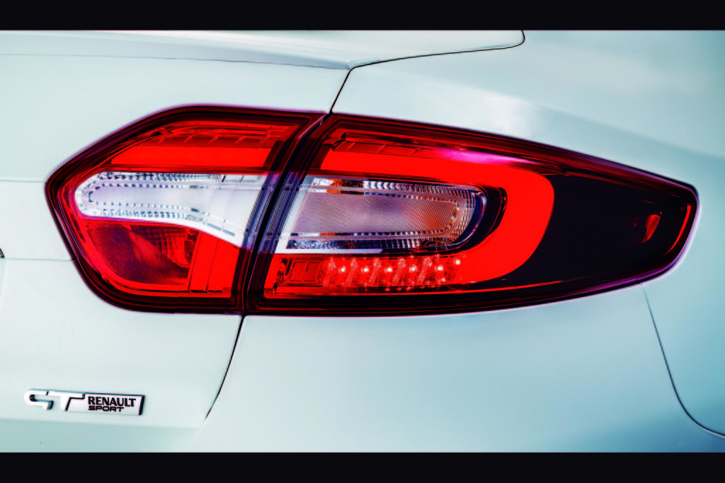 Renault Fluence GT2 - Estudio (4)