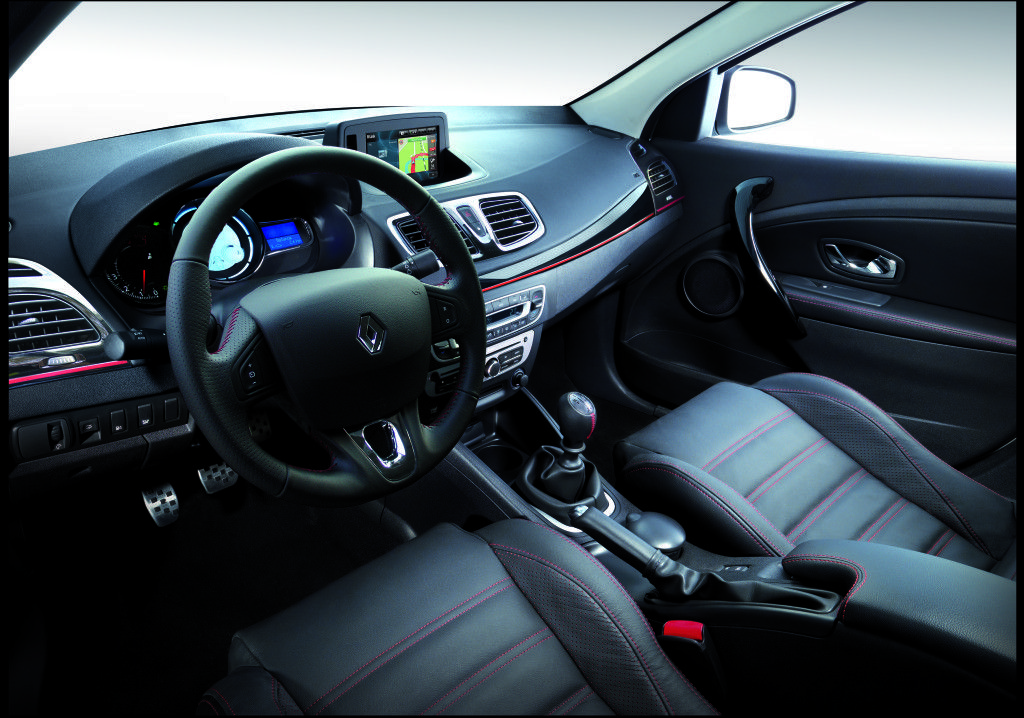 Renault Fluence GT2 - Estudio (5)
