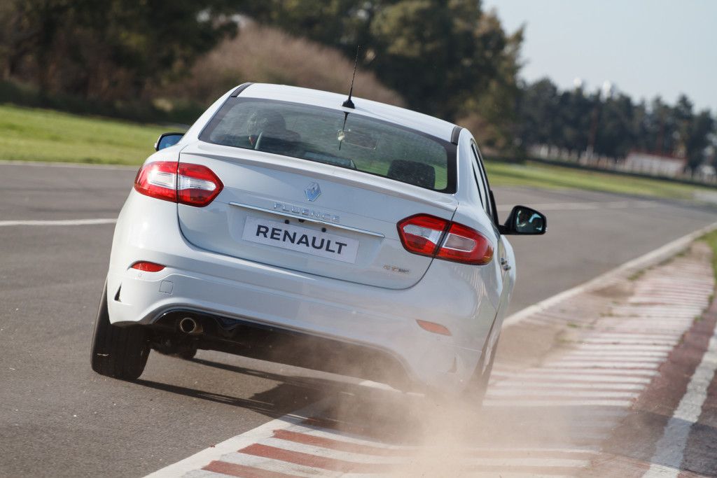 Renault Fluence GT2 - Pista (9)