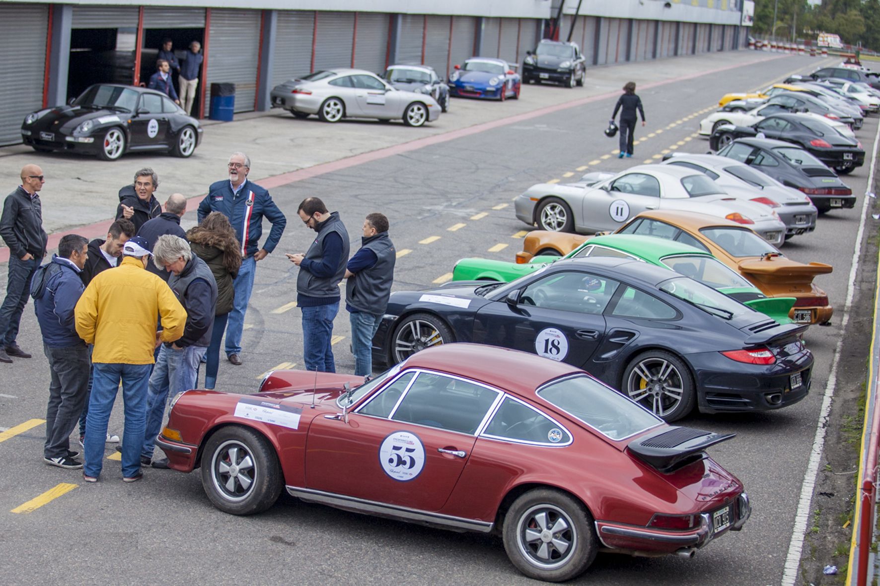 PORSCHE 1