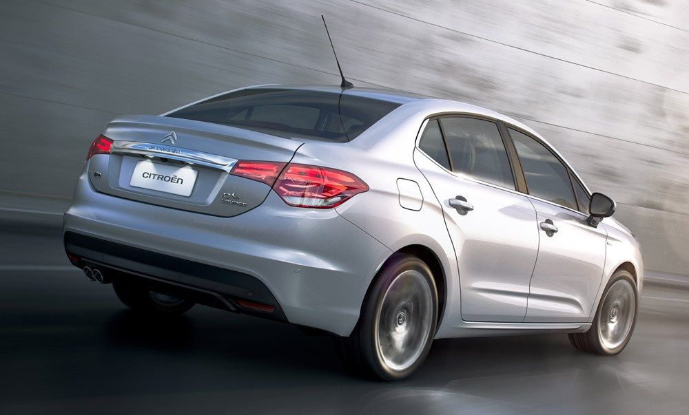 LANZAMIENTO-CITROEN-C4-LOUNGE-2017-4